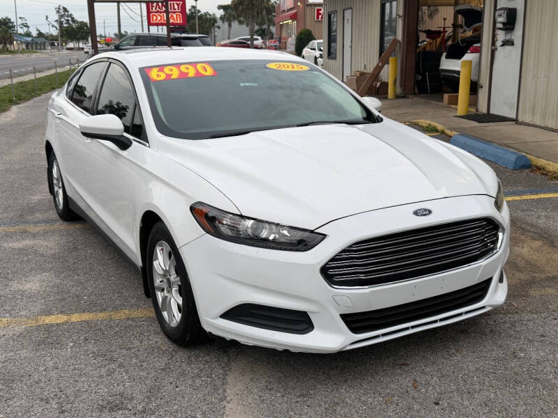 2015 Ford Fusion S