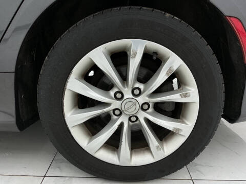 2015 Chrysler 200 C