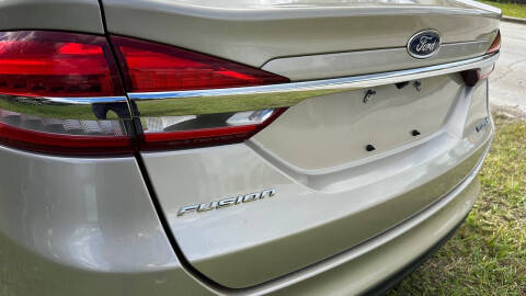 2018 Ford Fusion Hybrid SE