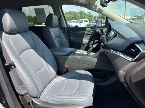 2021 Buick Enclave Essence