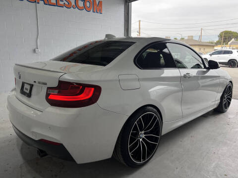 2015 BMW 2 Series M235i