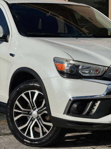 2019 Mitsubishi Outlander Sport ES