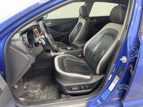 2011 Kia Optima SX Turbo