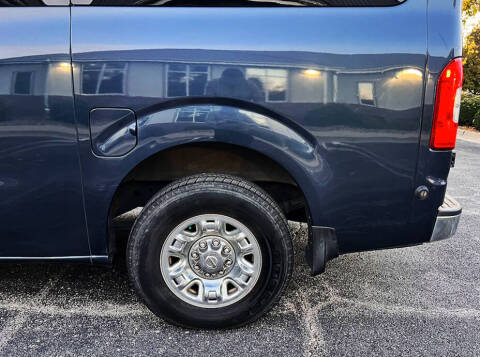 2016 Nissan NV 3500 HD SL