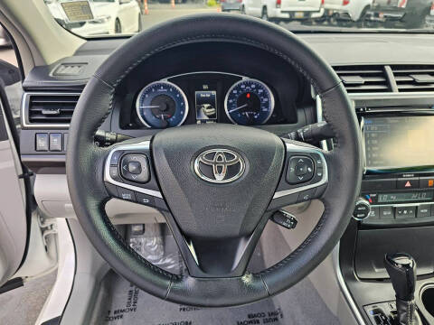 2017 Toyota Camry XLE