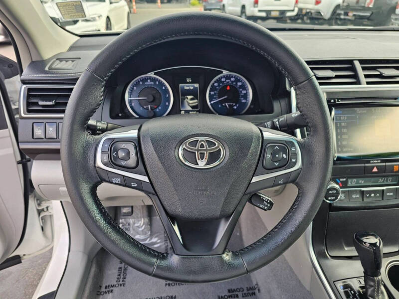 2017 Toyota Camry XLE