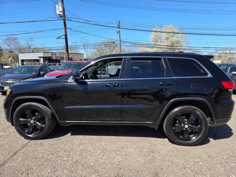 2017 Jeep Grand Cherokee Laredo