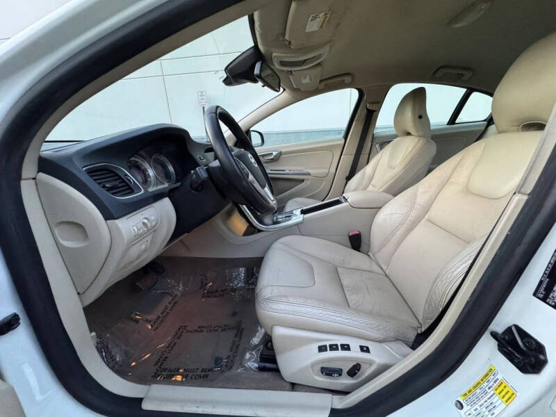 2012 Volvo S60 T5