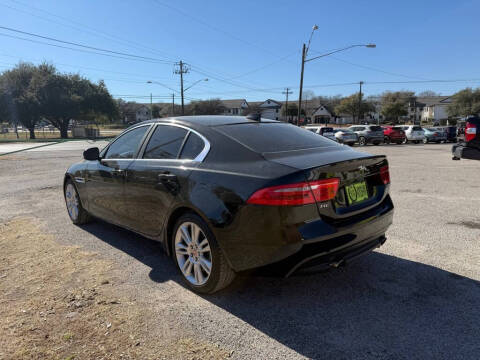 2019 Jaguar XE 25t