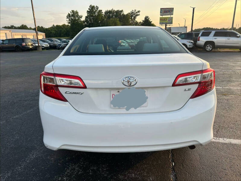 2012 Toyota Camry LE