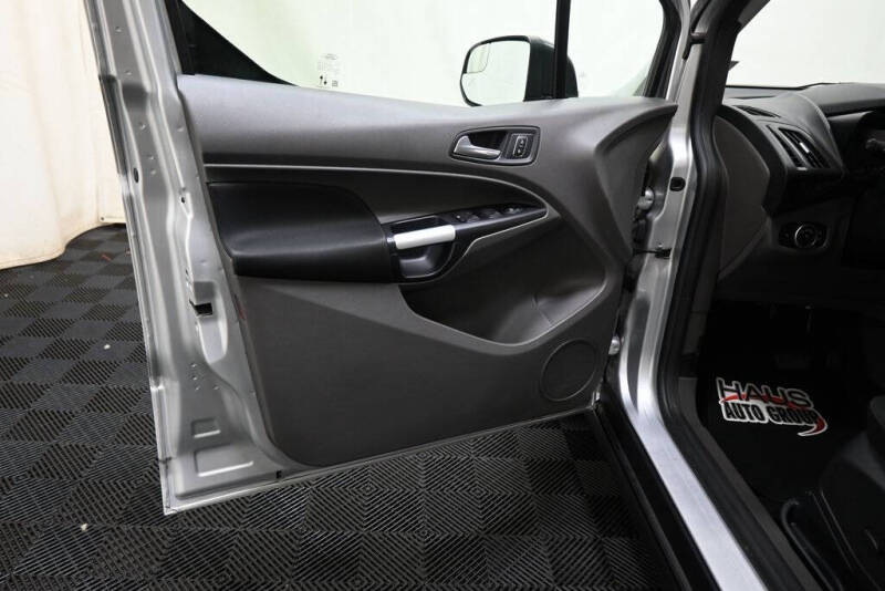 2022 Ford Transit Connect XLT