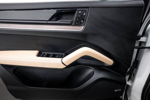 2025 Porsche Cayenne Coupe