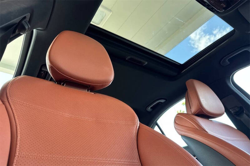 2022 Mercedes-Benz C-Class C 300