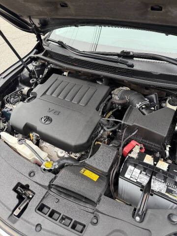 2013 Toyota Avalon XLE