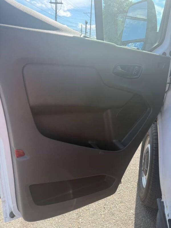 2022 Ford Transit 250