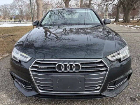 2017 Audi A4 2.0T quattro Premium Plus