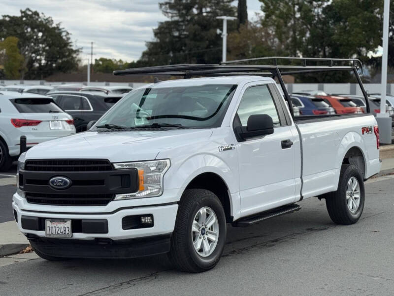 2020 Ford F-150 XL's photo
