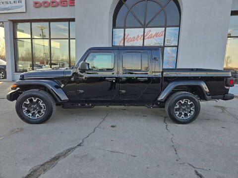 2026 Jeep Gladiator Sahara