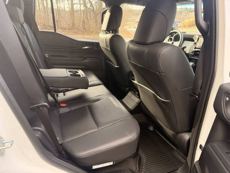 2025 Toyota Land Cruiser