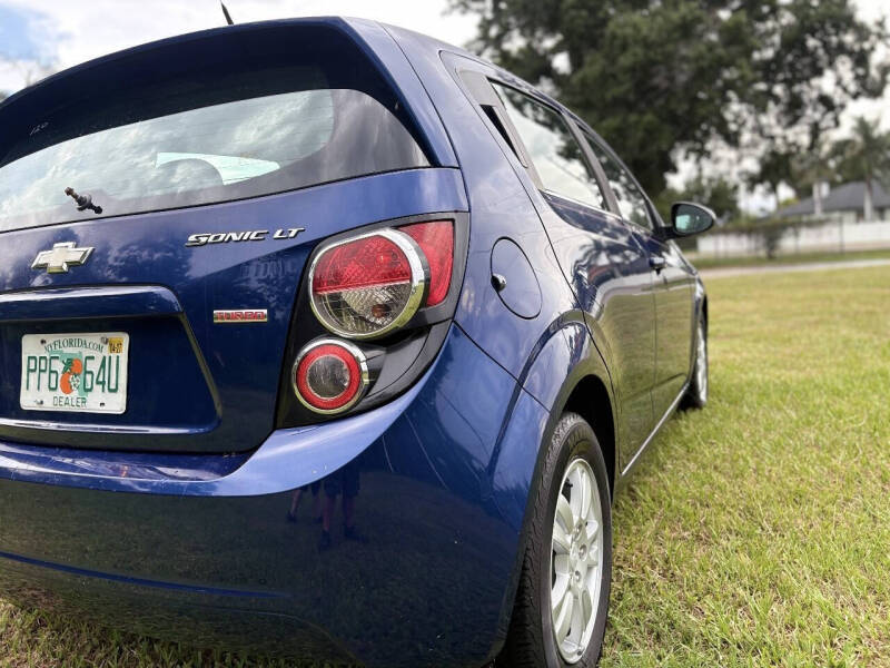 2013 Chevrolet Sonic LT Manual