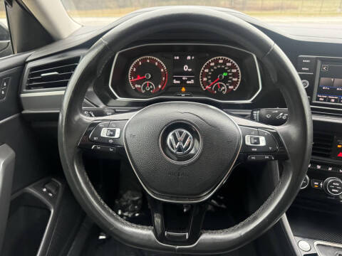 2020 Volkswagen Jetta R-Line