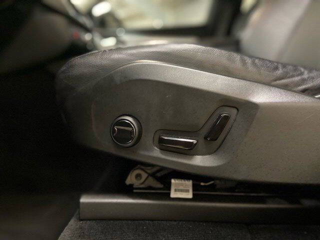 2023 Volvo XC90 B5 Core
