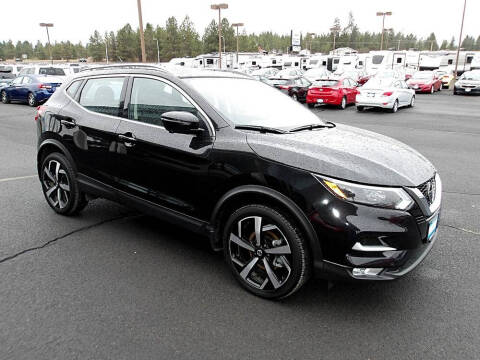 2022 Nissan Rogue Sport SL