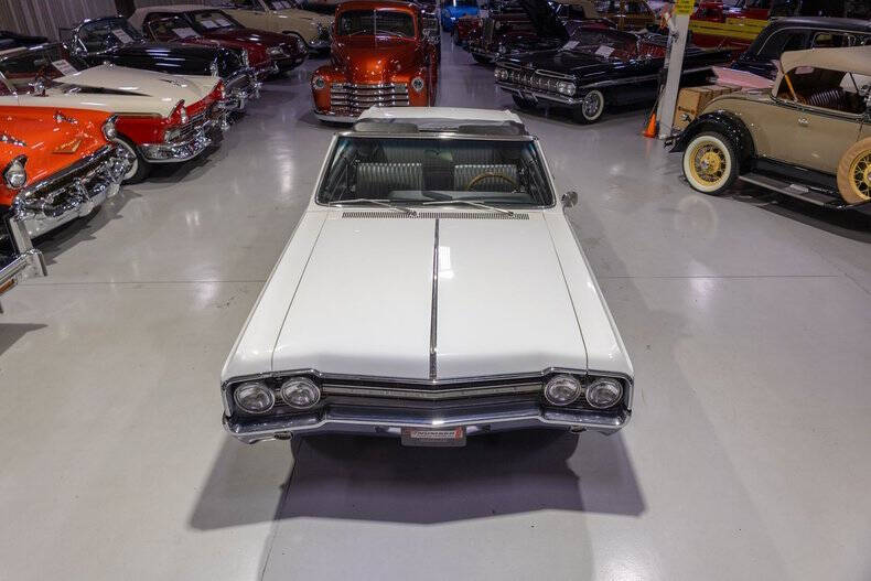 1965 Oldsmobile Cutlass