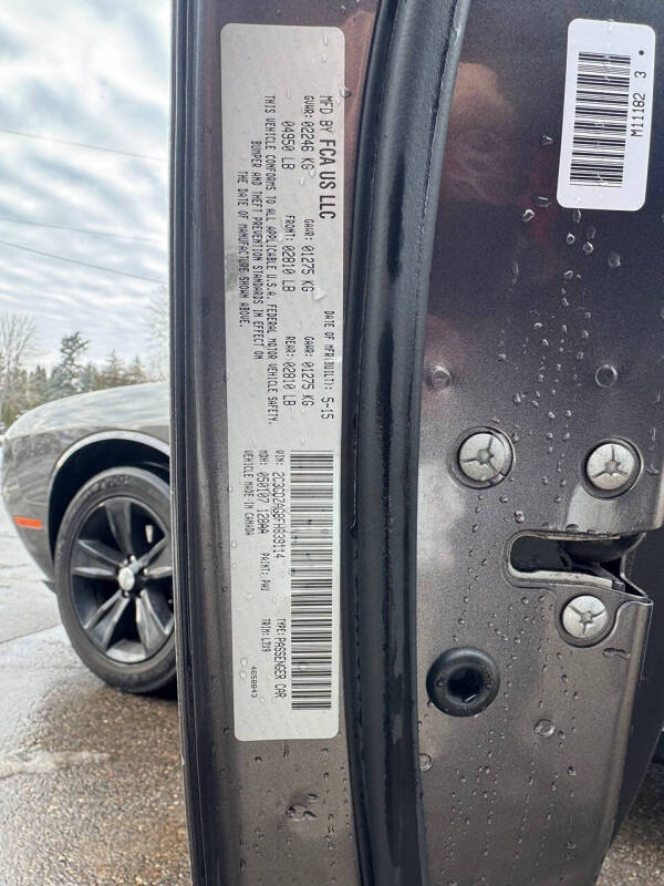 2015 Dodge Challenger SXT