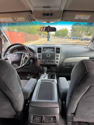 2014 Nissan Armada SV