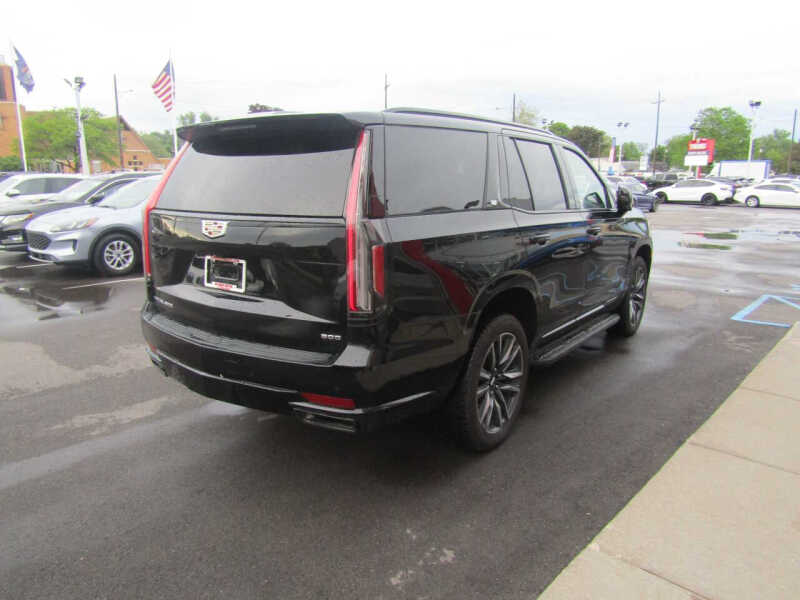 2021 Cadillac Escalade Sport
