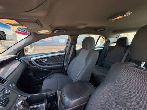 2017 Ford Taurus SEL