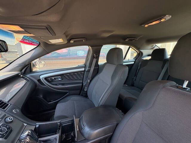 2017 Ford Taurus SEL