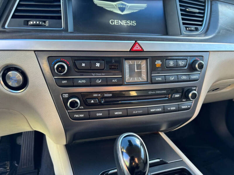 2015 Hyundai Genesis