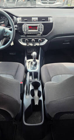 2017 Kia Rio LX