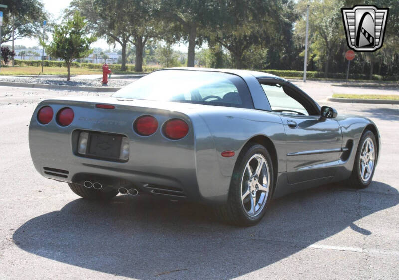 2004 Chevrolet Corvette