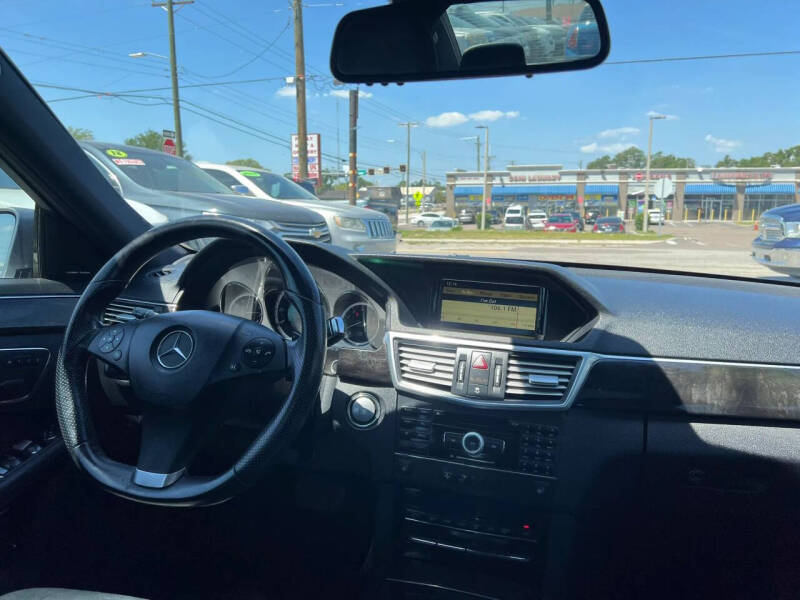 2010 Mercedes-Benz E-Class