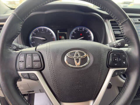 2017 Toyota Highlander XLE