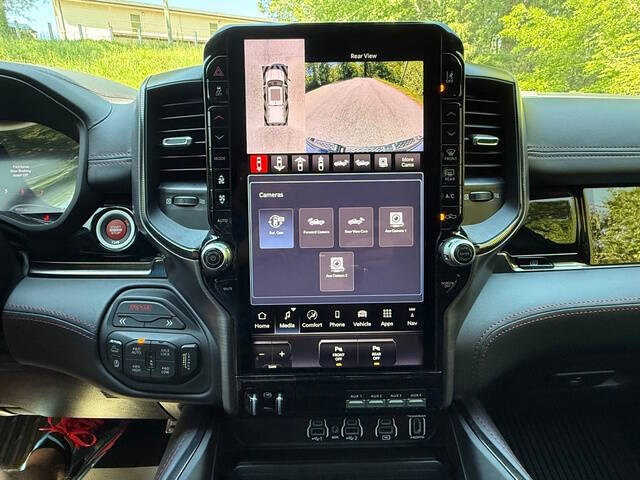 2025 RAM 1500 RHO