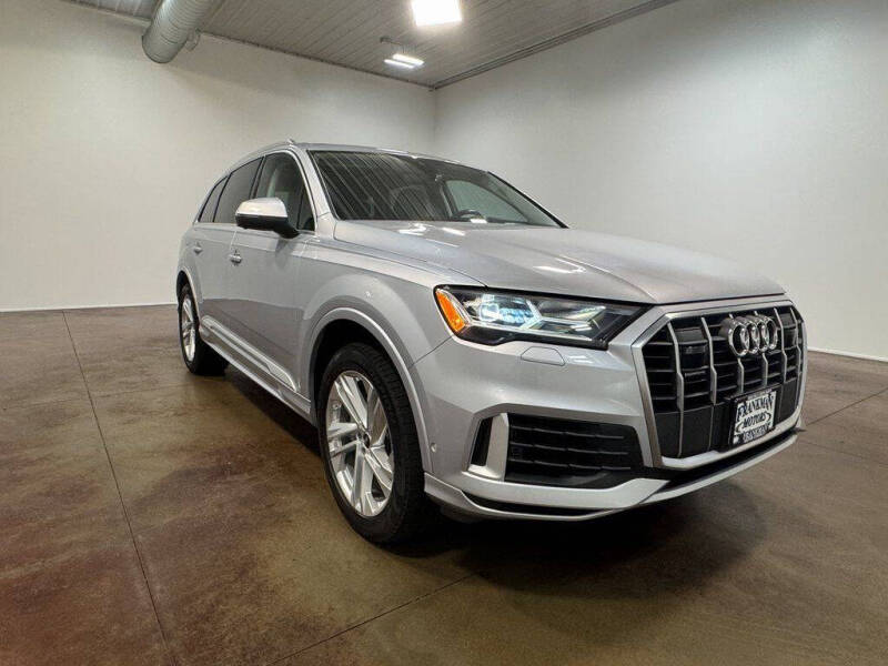 2022 Audi Q7 quattro Premium Plus 55 TFSI