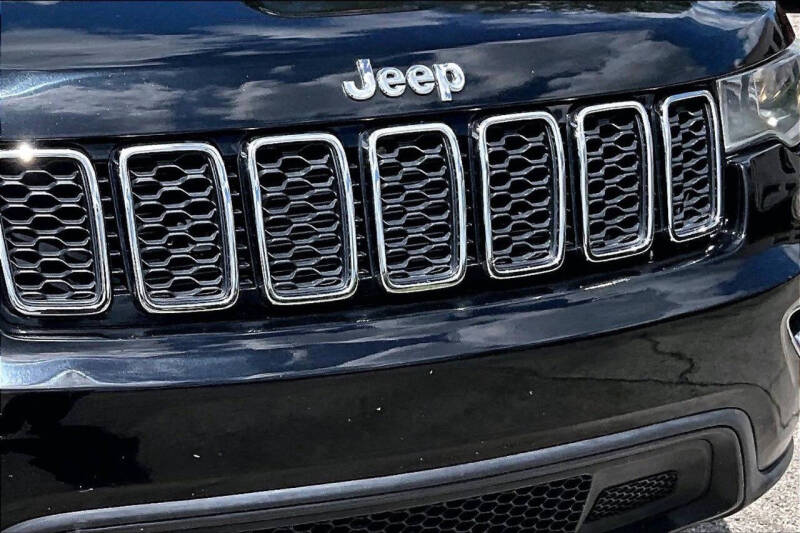 2017 Jeep Grand Cherokee Laredo