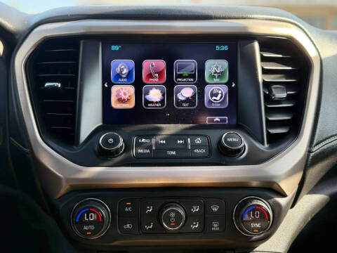 2017 GMC Acadia Denali