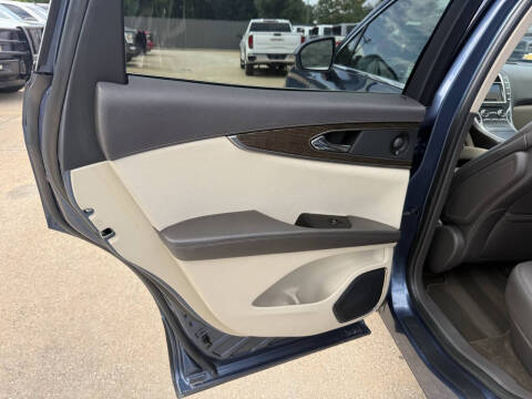 2019 Lincoln Nautilus Reserve