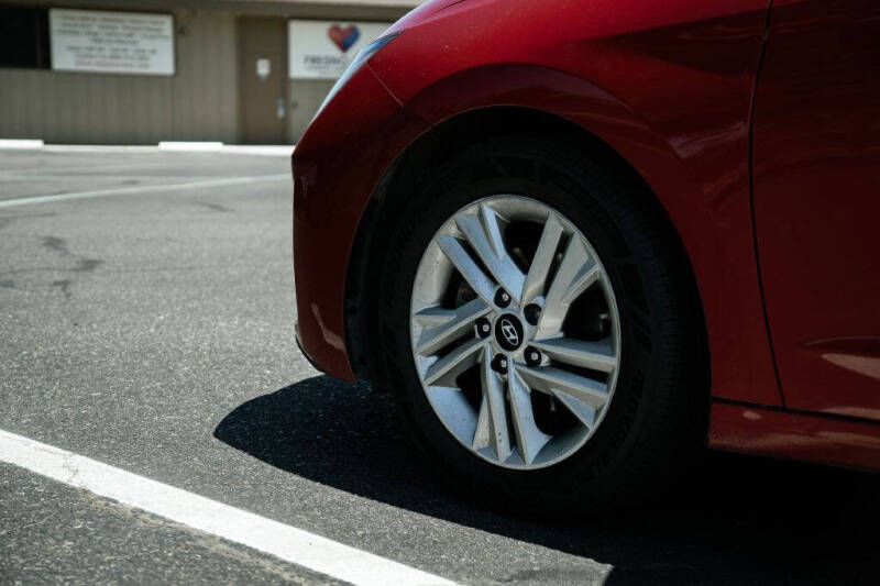 2020 Hyundai Elantra