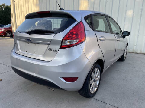 2011 Ford Fiesta SE