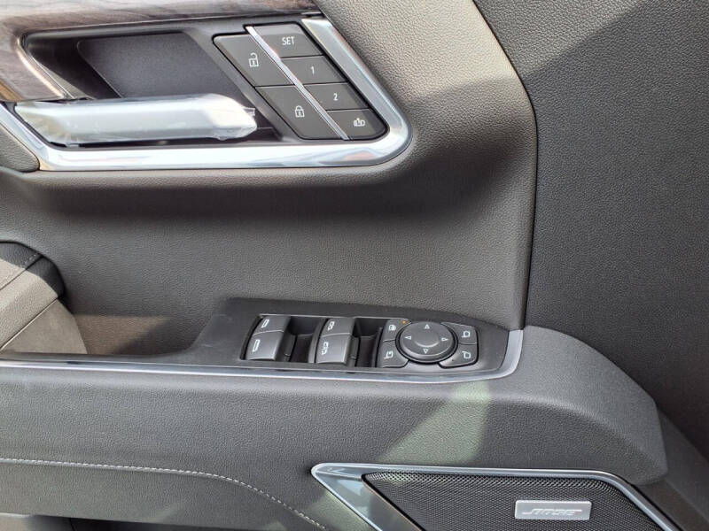 2026 Chevrolet Silverado 1500 LTZ - Photo 17