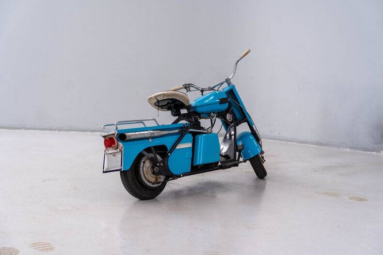 1963 Cushman Super Eagle Model 765
