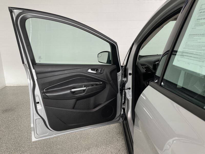 2016 Ford C-MAX Hybrid SE