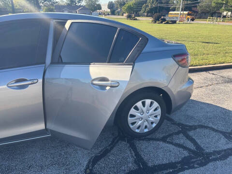 2013 Mazda MAZDA3 i Sport