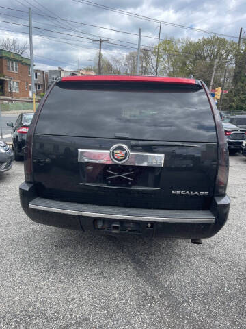 2013 Cadillac Escalade ESV Luxury
